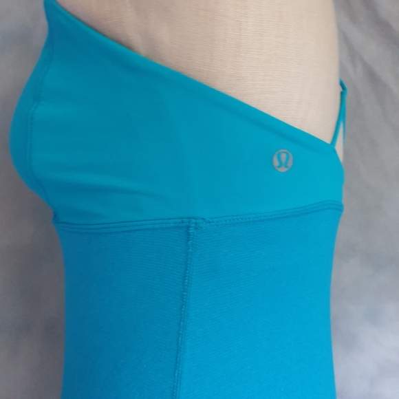 Lululemon Pranayama Surge Aqua Blue Racerback Active Tank-Top Twist Front Sz 6 - Picture 11 of 16